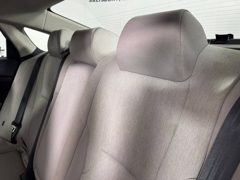 Used 2023 Honda Accord EX image 27