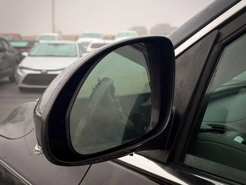 Used 2014 Buick Enclave Leather FWD image 28