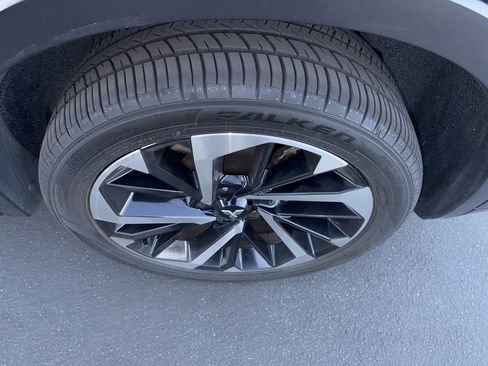 Used 2022 Mitsubishi Outlander SEL image 29