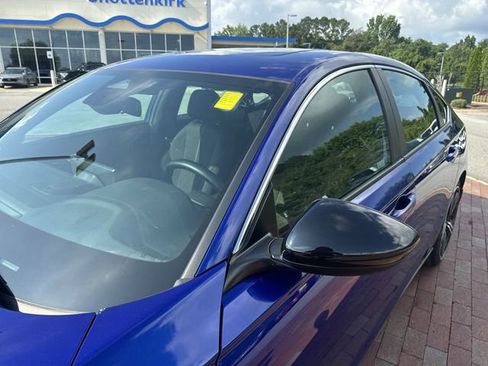 Used 2023 Honda Accord Sport image 5