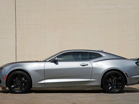 Used 2024 Chevrolet Camaro SS RWD image 8