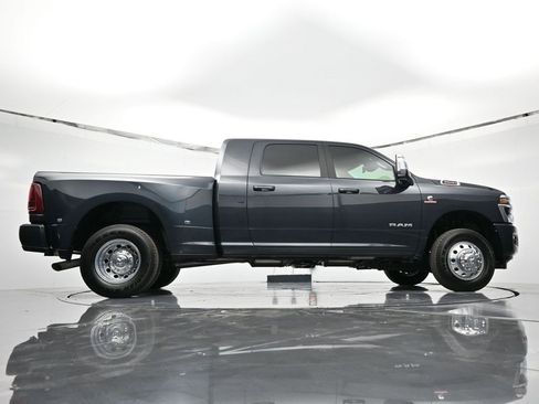 New 2026 RAM 3500 Laramie w/ Max Tow Package image 53
