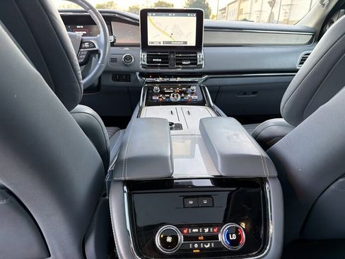 Used 2020 Lincoln Navigator L Black Label image 21