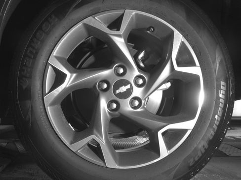 Used 2025 Chevrolet Trax LT w/ LT Convenience Package FWD image 14