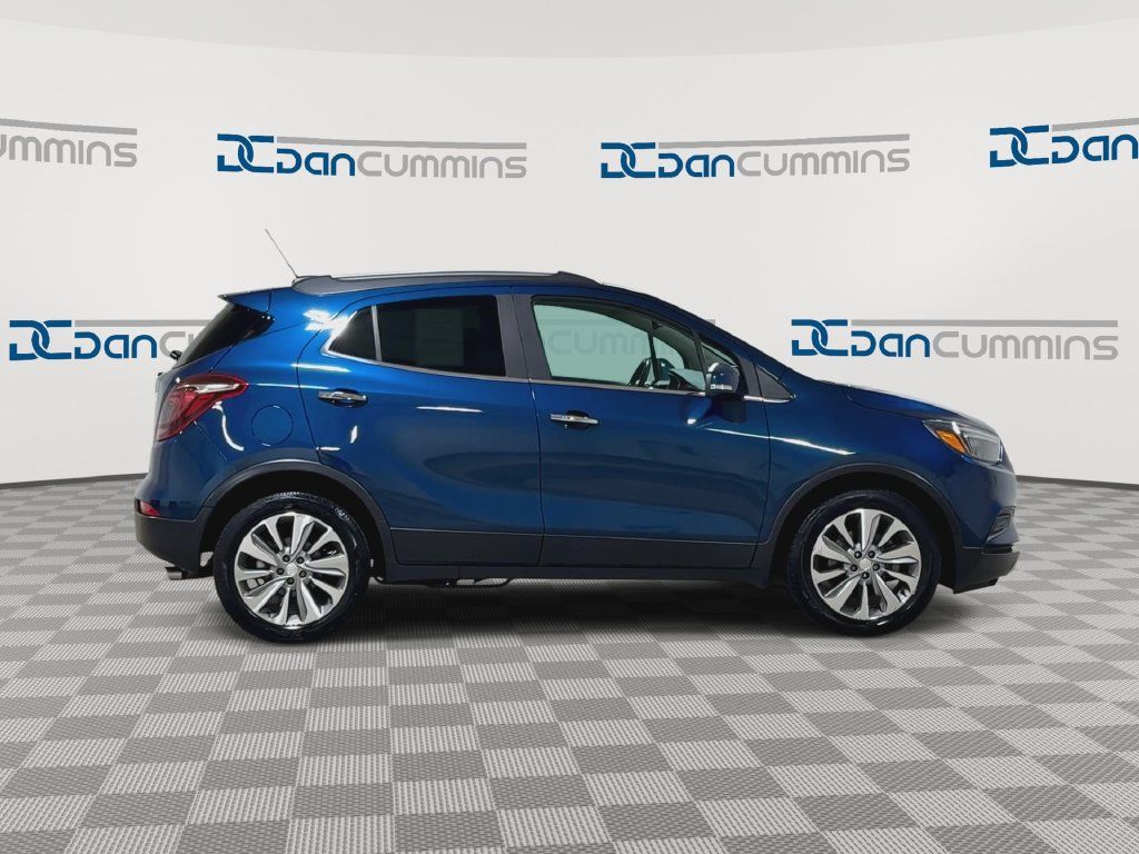 Used 2019 Buick Encore Preferred FWD image 2