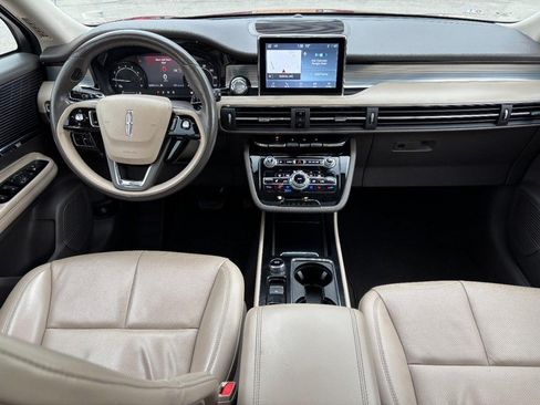 Used 2022 Lincoln Corsair FWD w/ Premium Package image 13