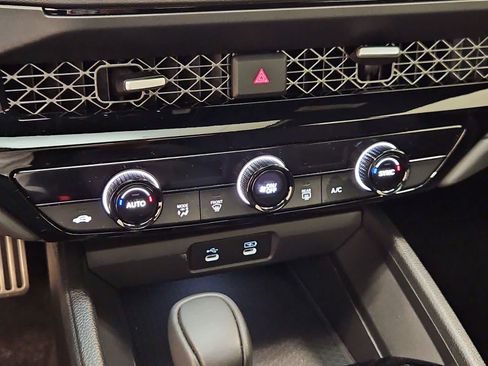 Certified 2023 Honda Accord Sport image 29