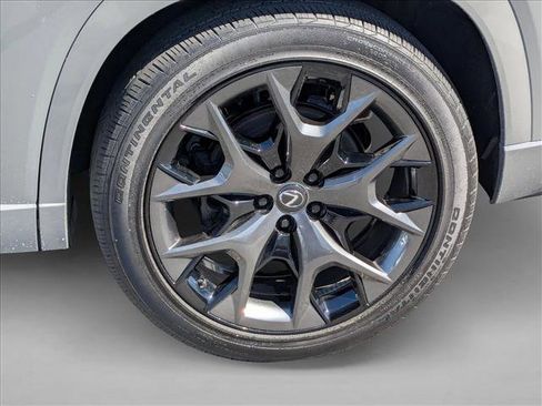 Used 2025 Lexus TX 500h AWD w/ Technology Package image 22