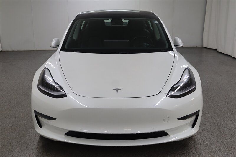 Used 2020 Tesla Model 3 Standard Range Plus RWD image 2