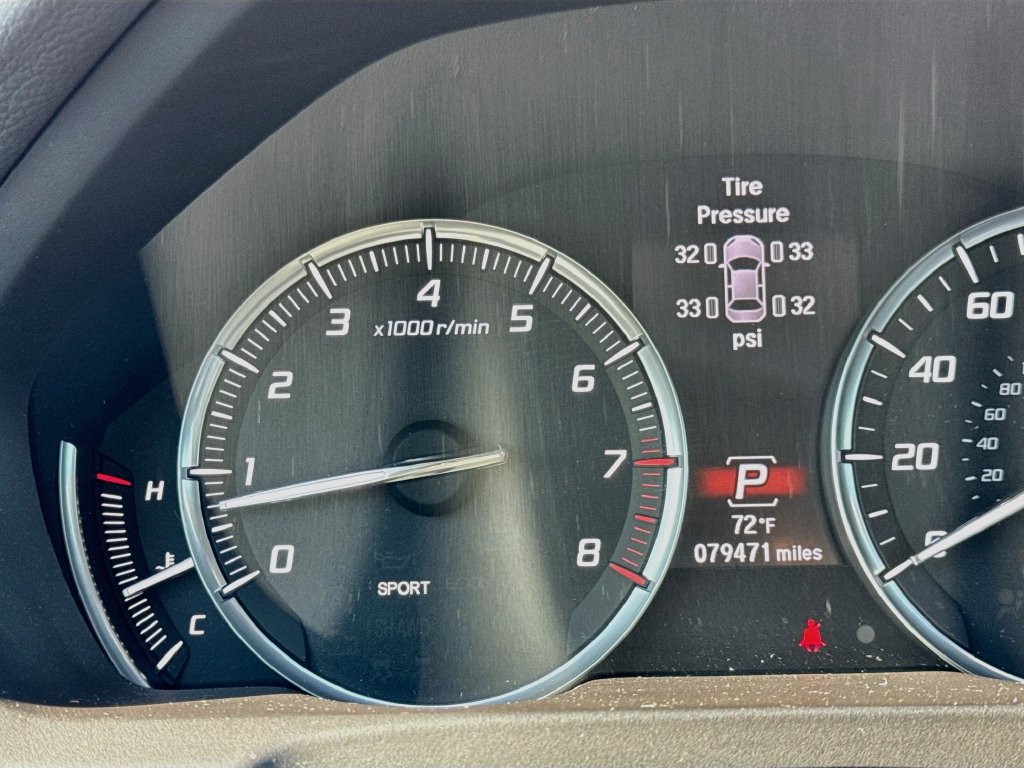 Used 2015 Acura TLX w/ Technology Package FWD image 14