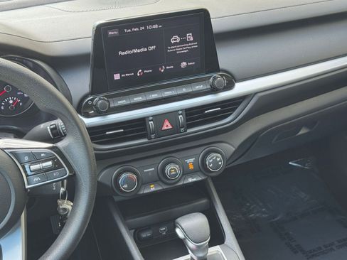 Used 2024 Kia Forte LXS image 20