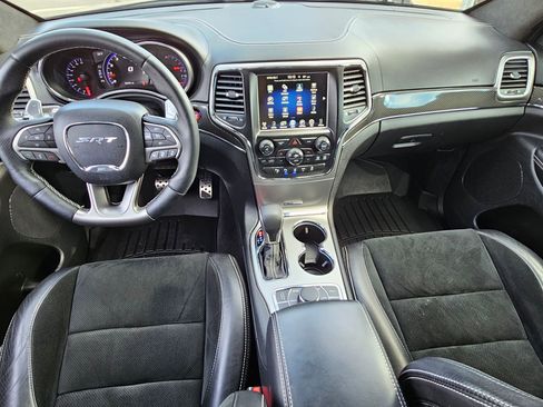 Used 2017 Jeep Grand Cherokee SRT AWD/4WD image 23