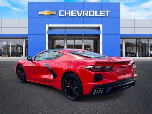 Certified 2024 Chevrolet Corvette Stingray Coupe RWD image 7