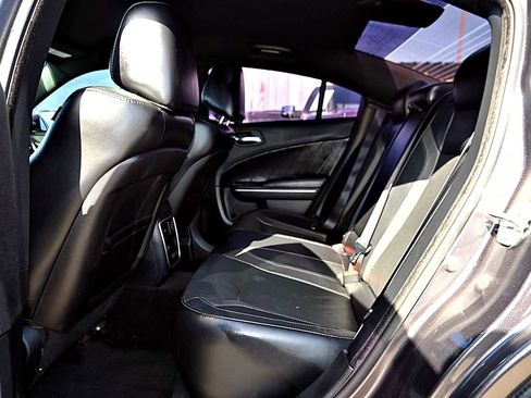 Used 2015 Dodge Charger R/T w/ Plus Group RWD image 9