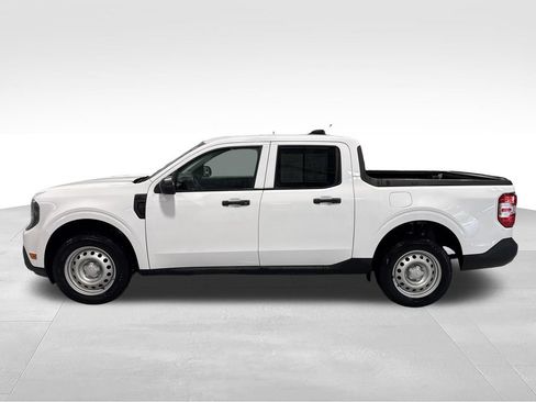 Used 2025 Ford Maverick XL w/ Equipment Group 102A AWD/4WD image 47