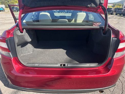 Used 2022 Subaru Impreza 2.0i Premium image 22