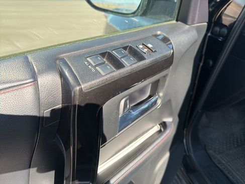 Used 2021 Toyota 4Runner TRD Off-Road Premium w/ Moonroof Package AWD/4WD image 17