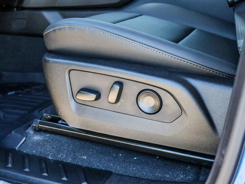 New 2026 GMC Canyon Elevation w/ Convenience Package RWD image 23