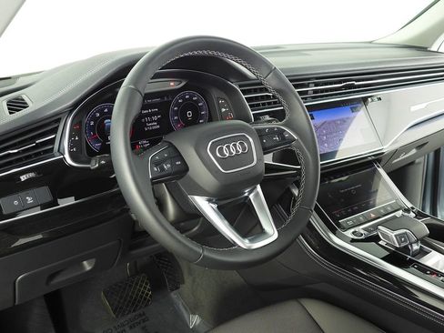 Used 2024 Audi Q8 Premium Plus w/ Premium Plus Package AWD/4WD image 31