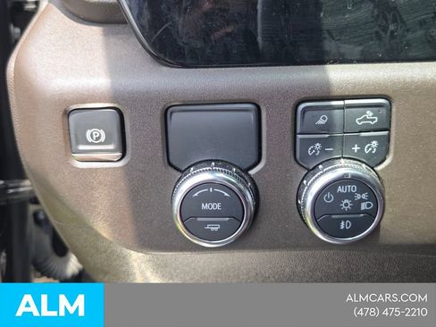 Used 2024 GMC Sierra 1500 SLT RWD image 29