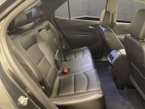 Used 2021 Chevrolet Equinox LT AWD/4WD image 23