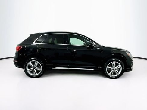 Used 2024 Audi Q3 2.0T Premium AWD/4WD image 9