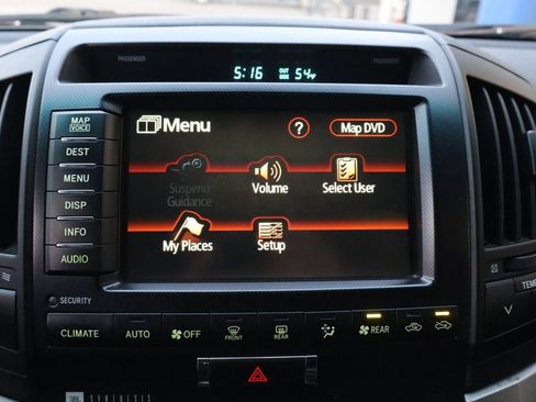 Used 2009 Toyota Land Cruiser image 23