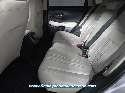 Certified 2025 Honda HR-V EX-L image 16