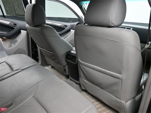 Used 2007 Toyota 4Runner SR5 image 16