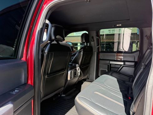Used 2017 Ford F250 Platinum w/ FX4 Off-Road Package AWD/4WD image 17