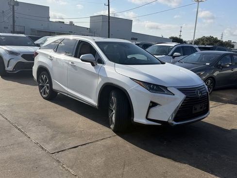 Used 2019 Lexus RX 350L FWD image 3
