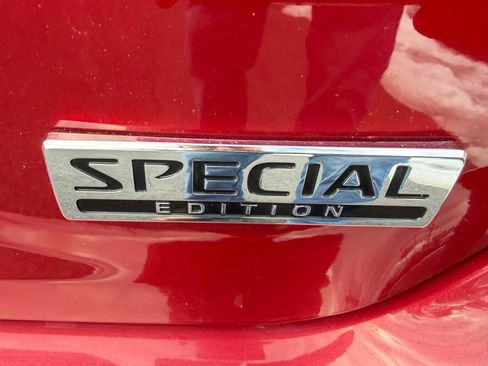 Used 2018 Nissan Altima 2.5 SR w/ SR Special Edition image 9