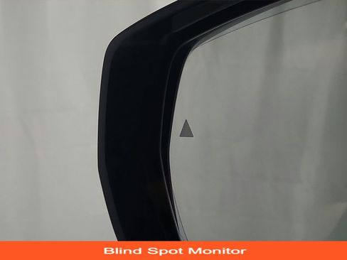 Used 2023 Jeep Grand Cherokee Overland image 18