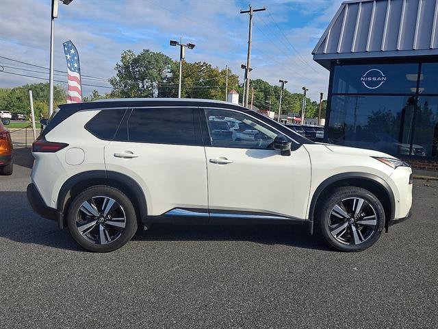 Certified 2023 Nissan Rogue SL w/ SL Premium Package AWD/4WD image 7