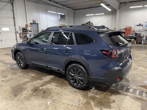 Used 2025 Subaru Outback Onyx Edition image 33