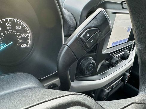 Used 2022 Ford F150 XLT w/ Trailer Tow Package image 37