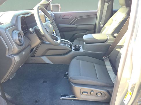 New 2026 Chevrolet Colorado W/T AWD/4WD image 9
