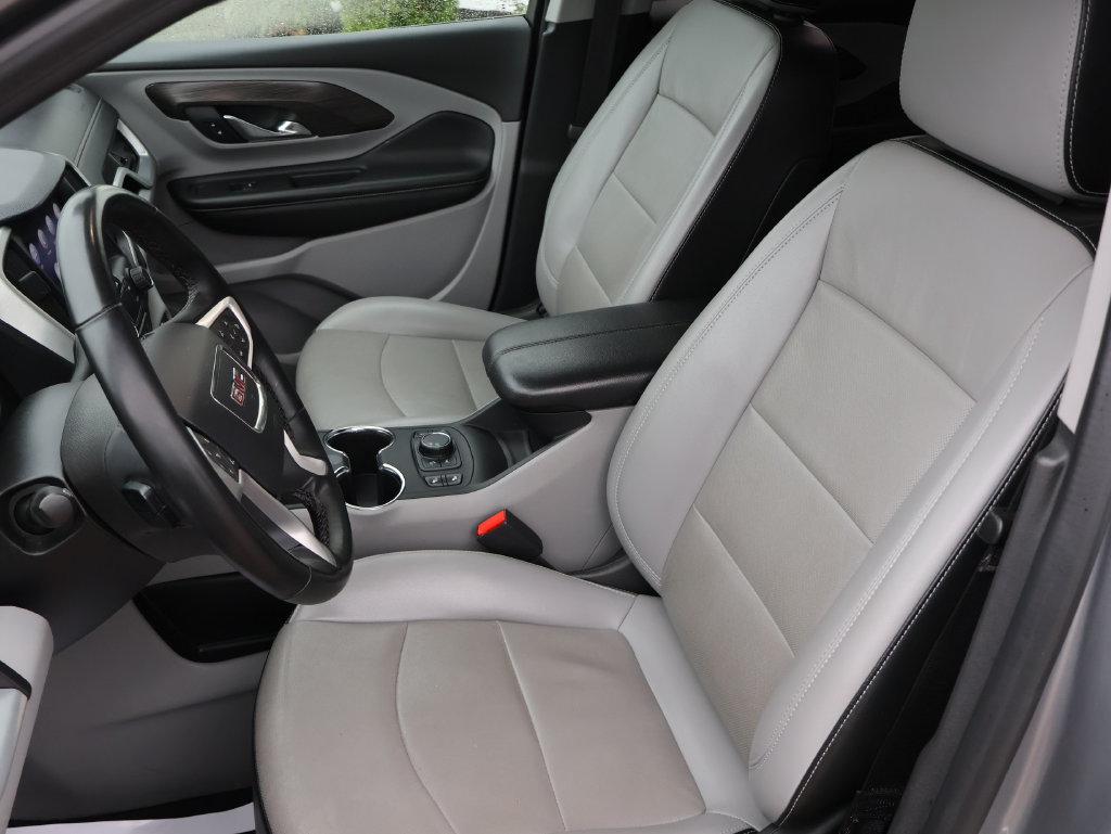 Certified 2024 GMC Terrain SLT FWD image 29