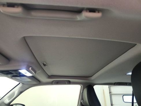 Used 2024 Toyota 4Runner Limited image 16