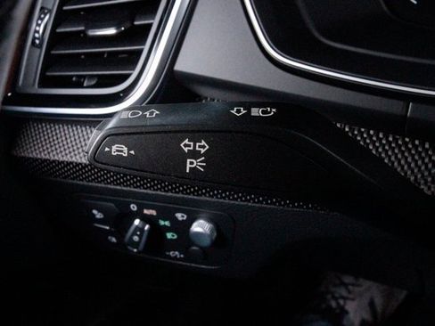 Used 2021 Audi SQ5 Prestige w/ Prestige Package image 25