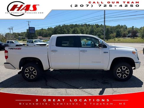 Used 2017 Toyota Tundra Limited w/ Limited Premium Package AWD/4WD image 7