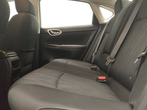 Used 2018 Nissan Sentra SV FWD image 18
