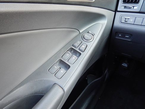 Used 2011 Hyundai Sonata SE w/ Navigation & Sunroof Pkg 4 image 22