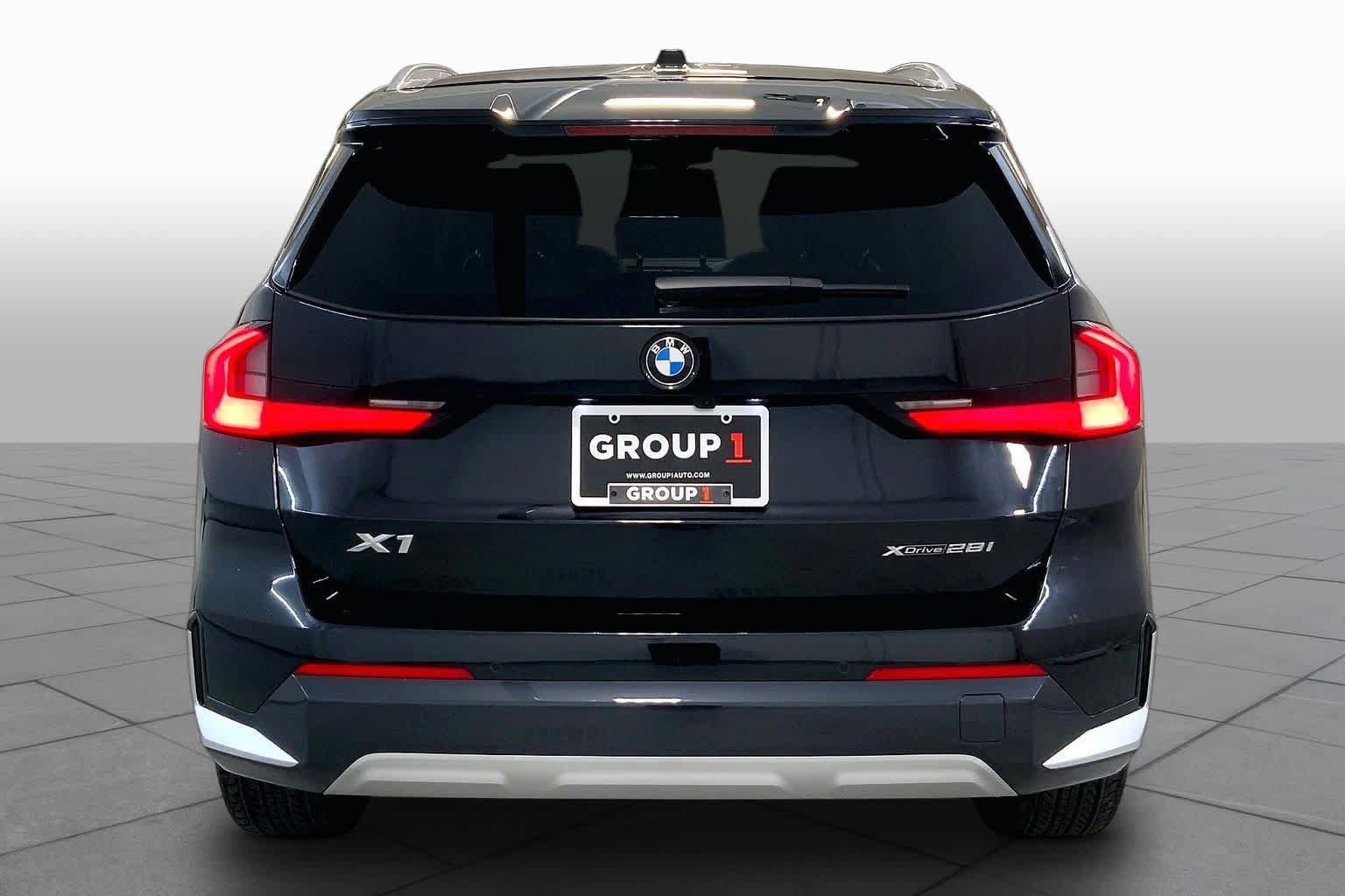 Used 2026 BMW X1 xDrive28i AWD/4WD image 4