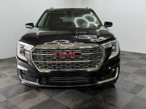 Used 2024 GMC Terrain Denali w/ Black Diamond Edition AWD/4WD image 2