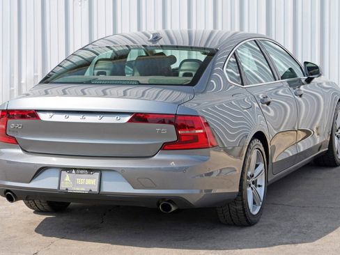 Used 2017 Volvo S90 T5 Momentum w/ Convenience Package image 51