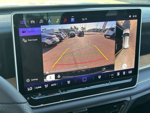 New 2026 Volkswagen Tiguan SEL R-Line AWD/4WD image 24
