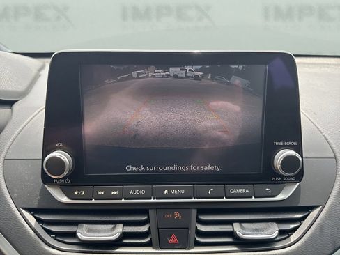 Used 2025 Nissan Altima 2.5 S FWD image 18