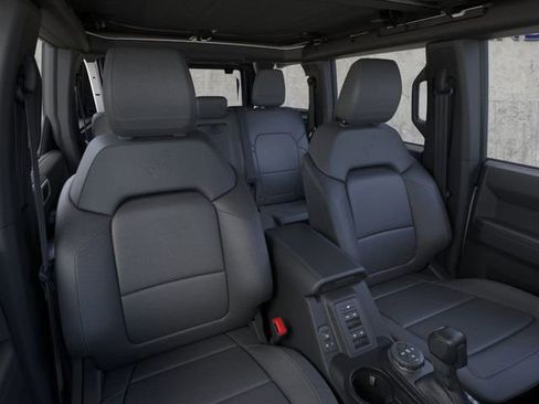 New 2025 Ford Bronco Outer Banks image 10