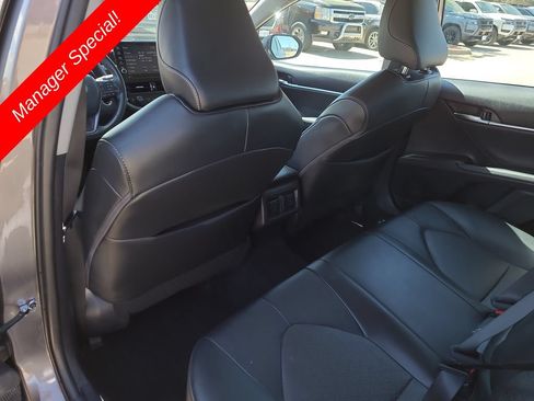 Used 2024 Toyota Camry XSE FWD image 9